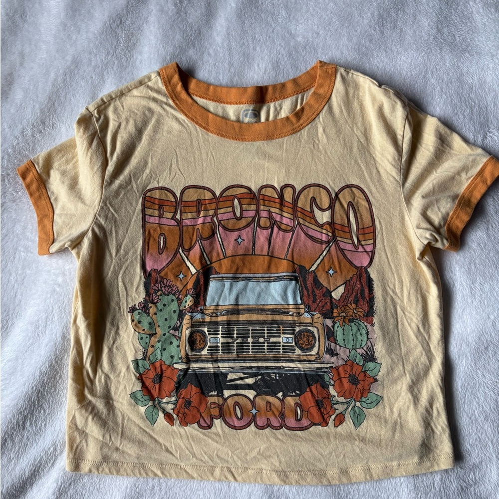 Ford Bronco Cropped Graphic T Shirt